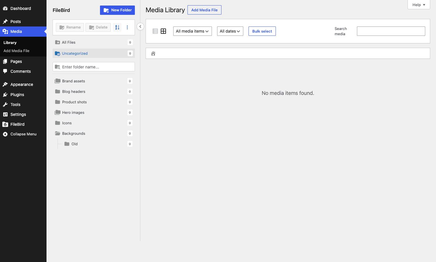媒体库中的 FileBird 文件夹树 WordPress 媒体库中的 Filebird 文件夹树,包含多个文件夹和图像,并已进行整理。